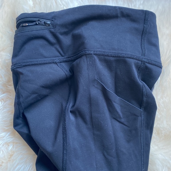 Lululemon Fast and Free Legging - Picture 5 of 6